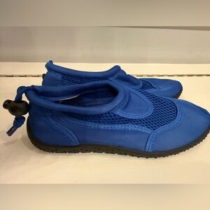 Kids' Splash Blue Water Shoes Size 2/3